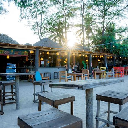The Beach Lovers Nilaveli Ngoại thất bức ảnh