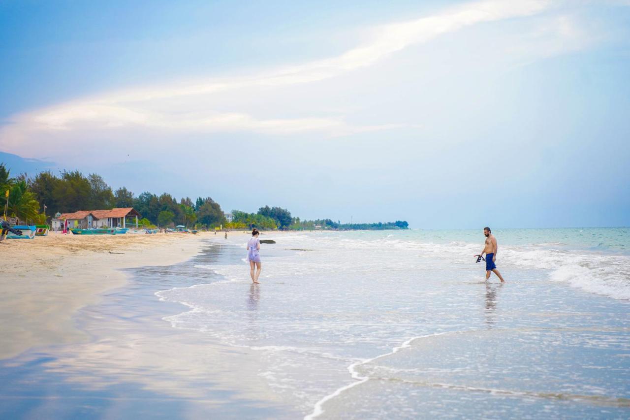 The Beach Lovers Nilaveli Ngoại thất bức ảnh