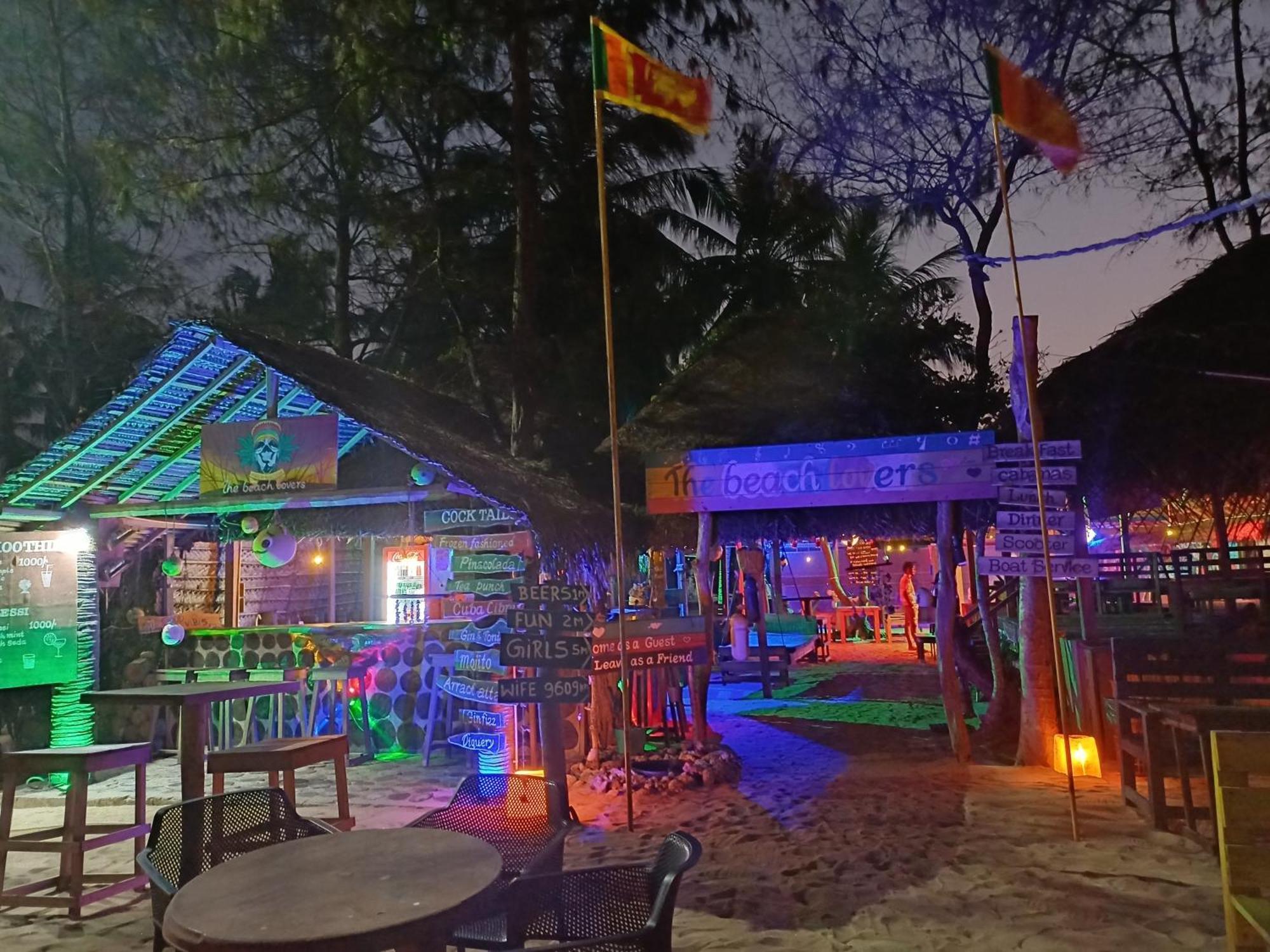 The Beach Lovers Nilaveli Ngoại thất bức ảnh