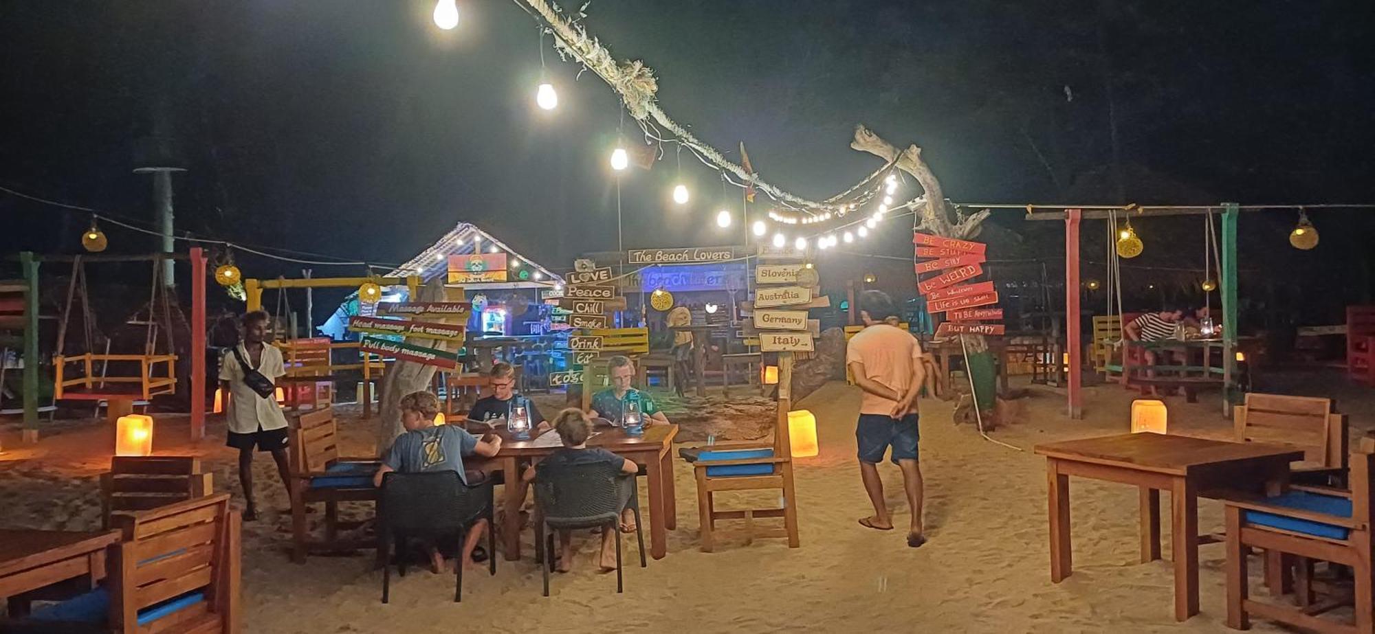The Beach Lovers Nilaveli Ngoại thất bức ảnh